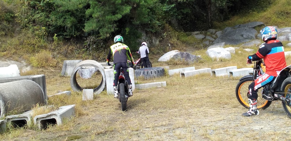 山屋トライアルパーク